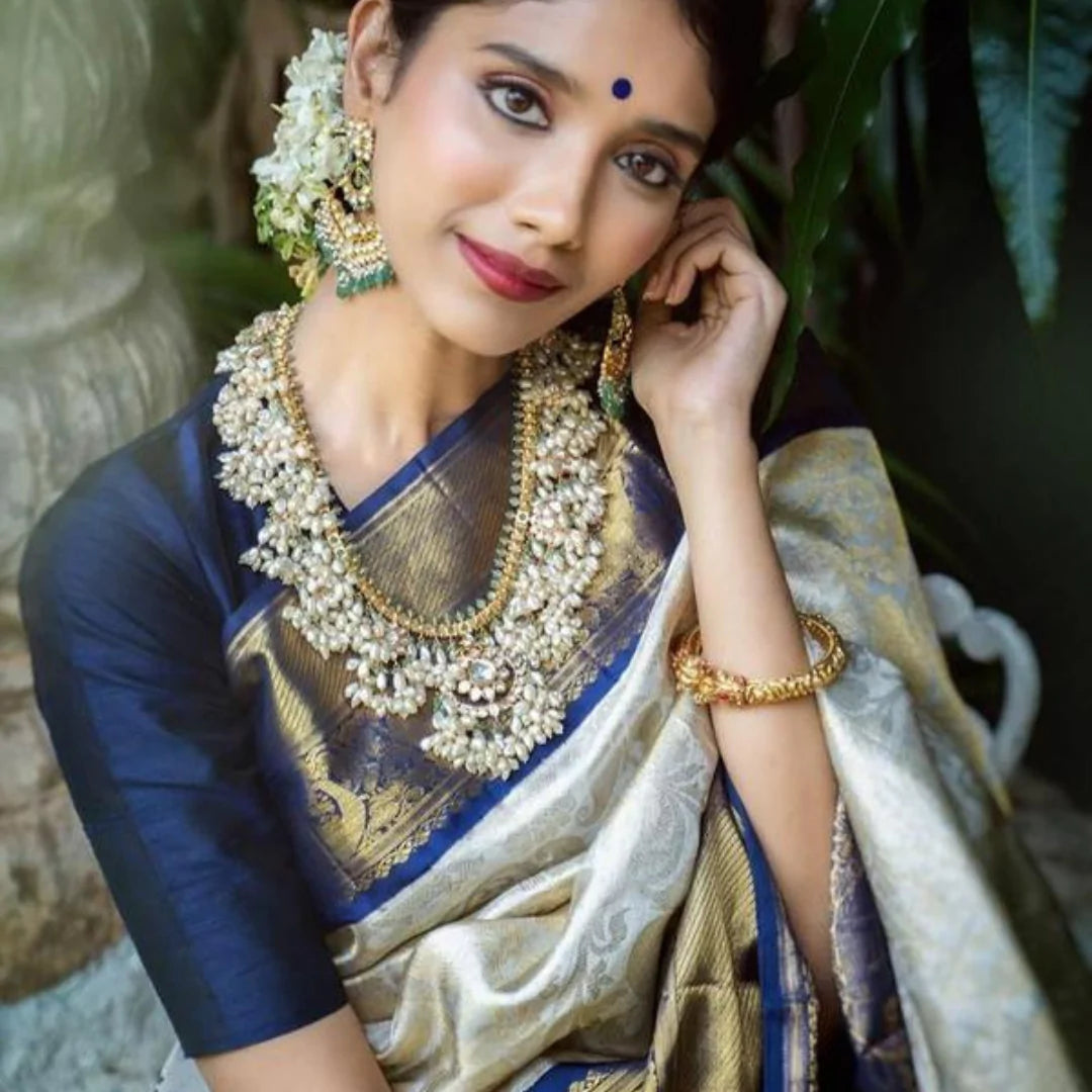 Kala Niketan Archaic Traditional kanchi Soft Silk Sari With Attached Blouse