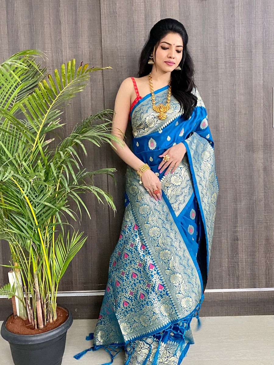Kala Niketan Yellow Smooth Silk Saree With Golden Zari Border