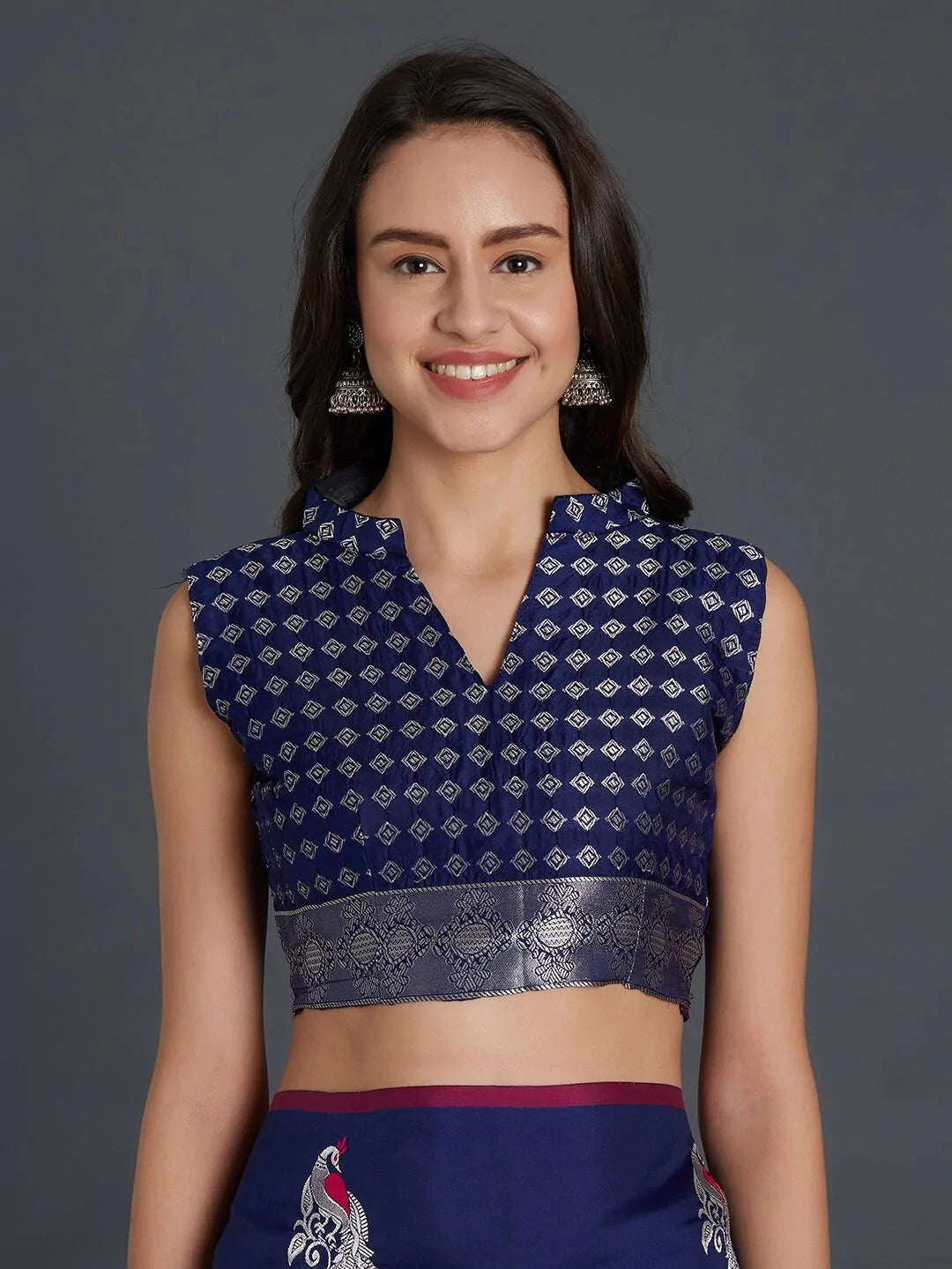Kala Niketan Navy Blue Silk Blend Solid Banarasi Saree