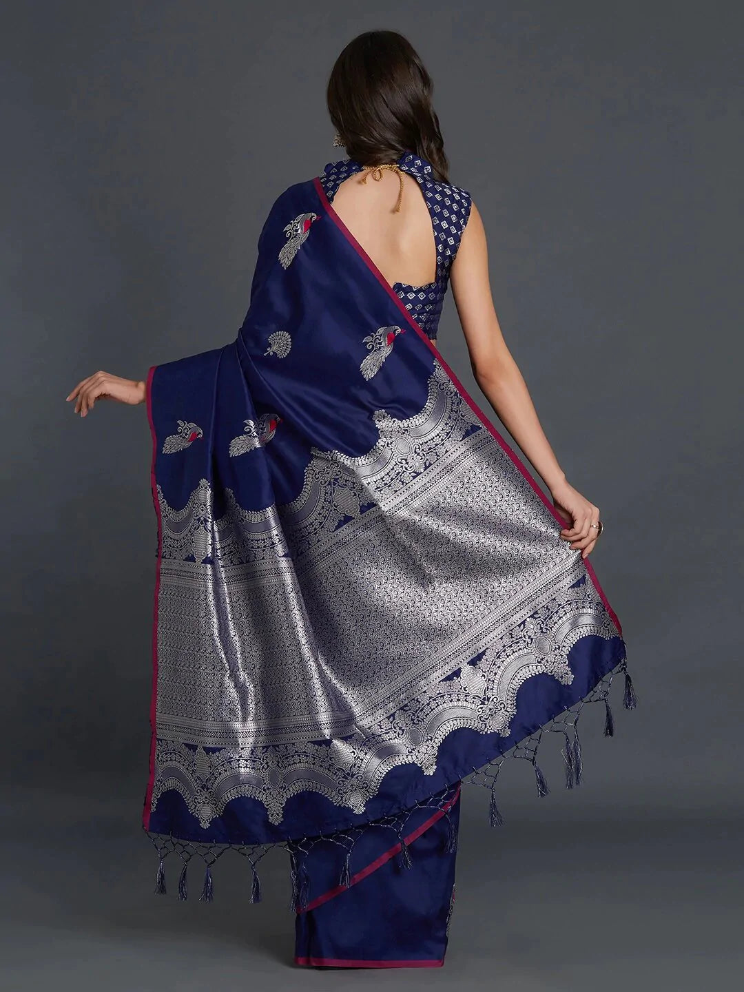 Kala Niketan Navy Blue Silk Blend Solid Banarasi Saree