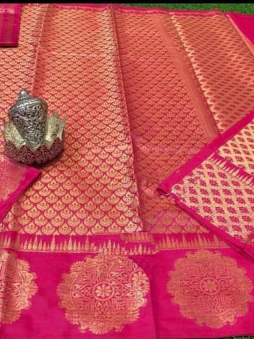 SNEHA KANCHIPURAM SILK SAREE WITH GOLDEN ZARI PALLU