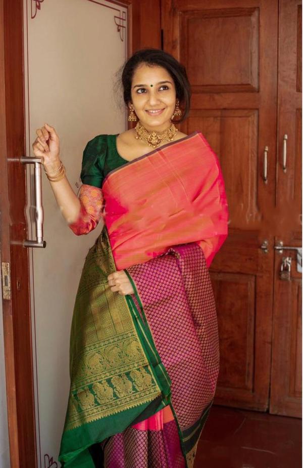 Kalaa Niketan Beautiful Rich Pink & Green Jacquard Work Silk Designer Sarees