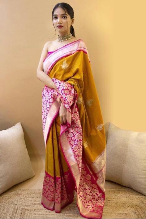 Kala Niketan Traditional Kanchi Soft Silk Sari With Attached Blouse