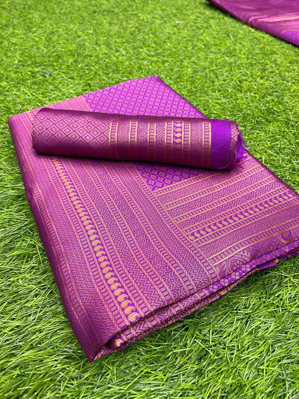 KALA NIKETAN SUPER SOFT SILK SAREE WITH RICH PALLU IN SHINE PURPLE COLOR WITH SILVER ZARI WEAVING