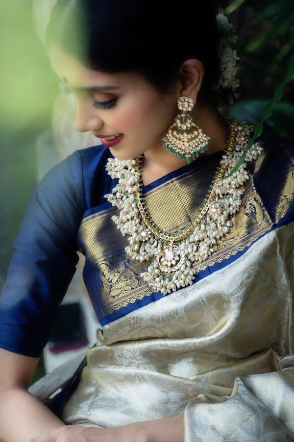 Kala Niketan Archaic Traditional kanchi Soft Silk Sari With Attached Blouse