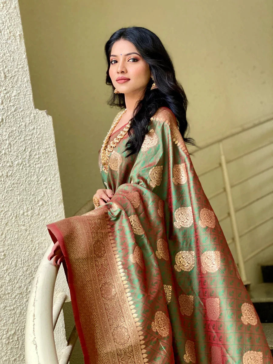Kala Niketan Green Smooth Silk Saree With Golden Zari Border