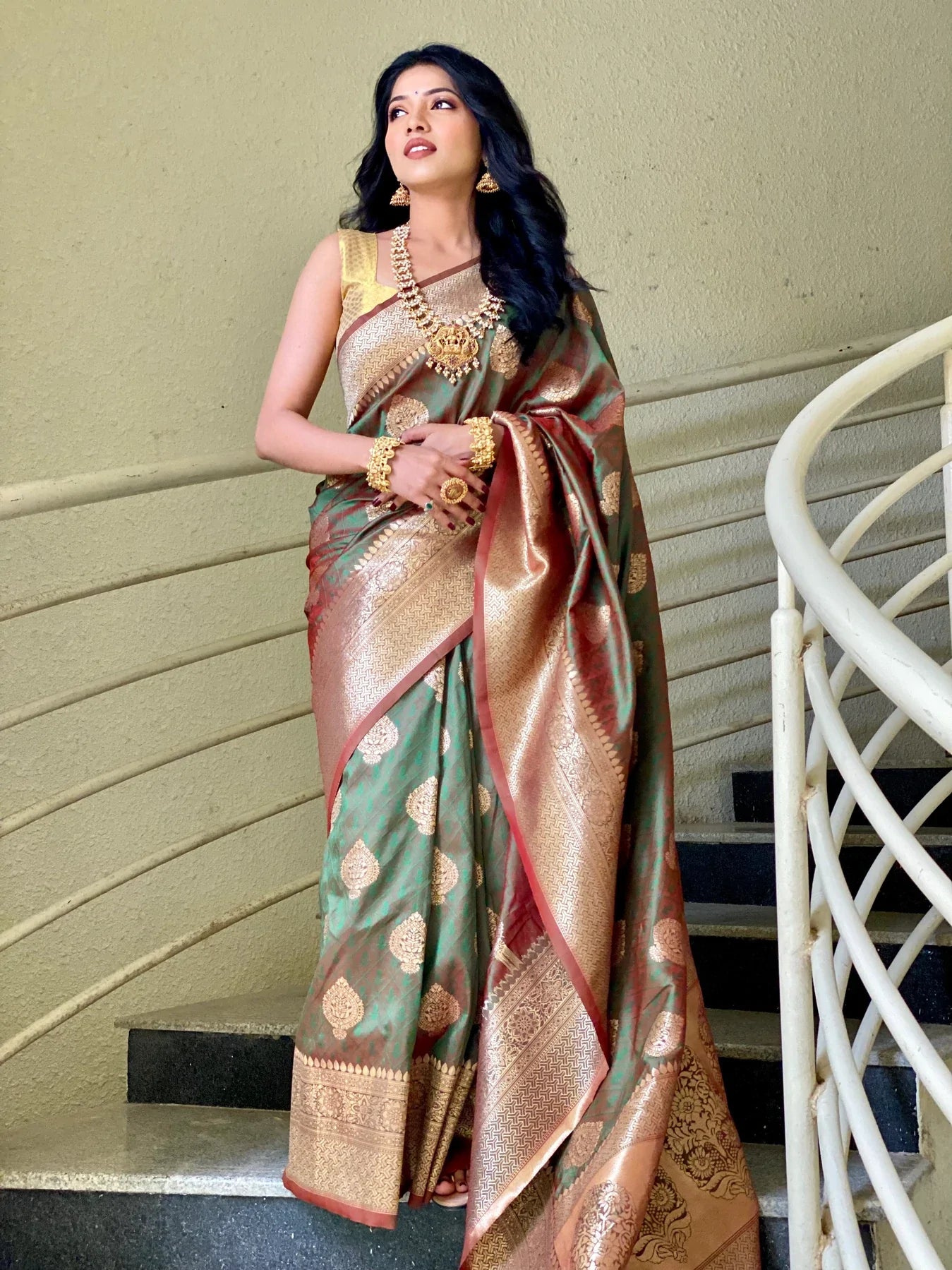 Kala Niketan Green Smooth Silk Saree With Golden Zari Border