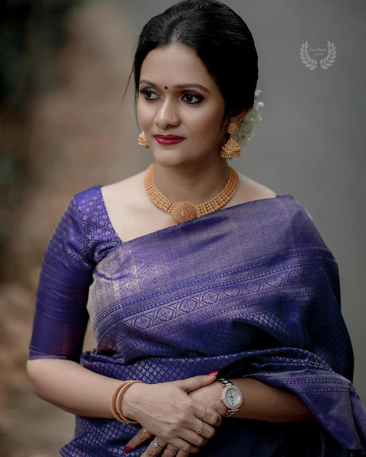 Kala Niketan Hima Archaic Traditional Kanchi Soft Silk Sari With Attached Blouse