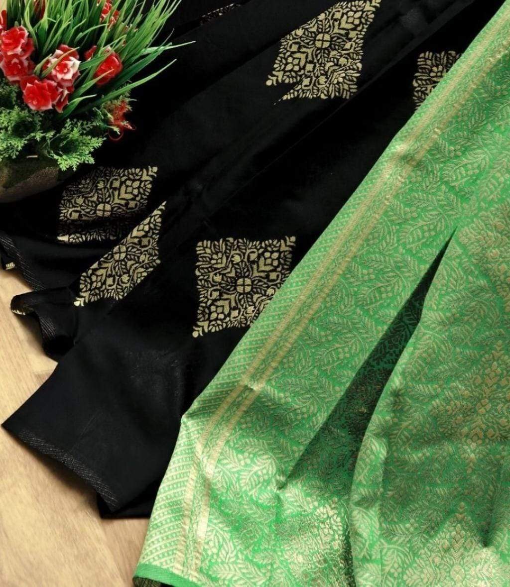Kala Niketan Archaic Traditional Kanchi Soft Silk Sari With Attached Blouse