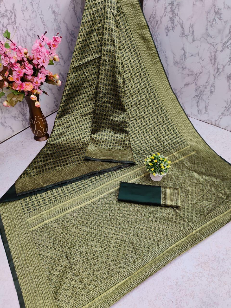 Kala Niketan Captivating Green Kanchipuram Soft Silk Saree With Blouse